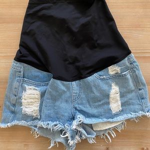 Show me your mini maternity shorts